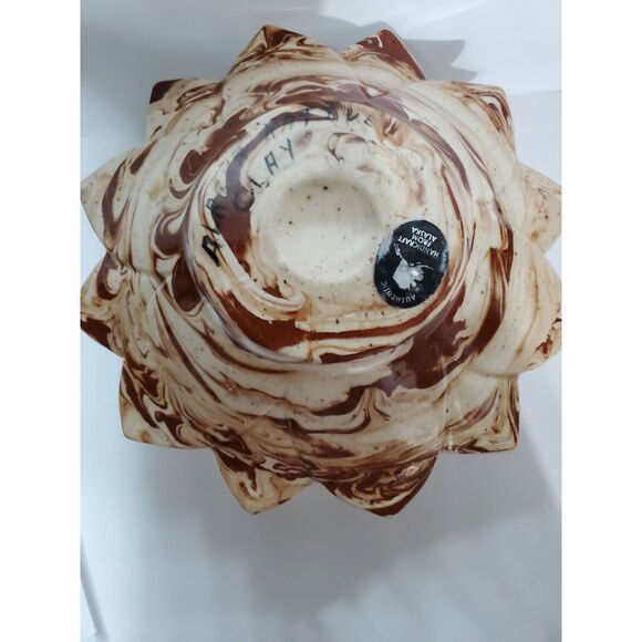 Alaskan Hand Made Embossed Trinket Dish Cream & Brown Swirl Vintage - Picture 2 of 3